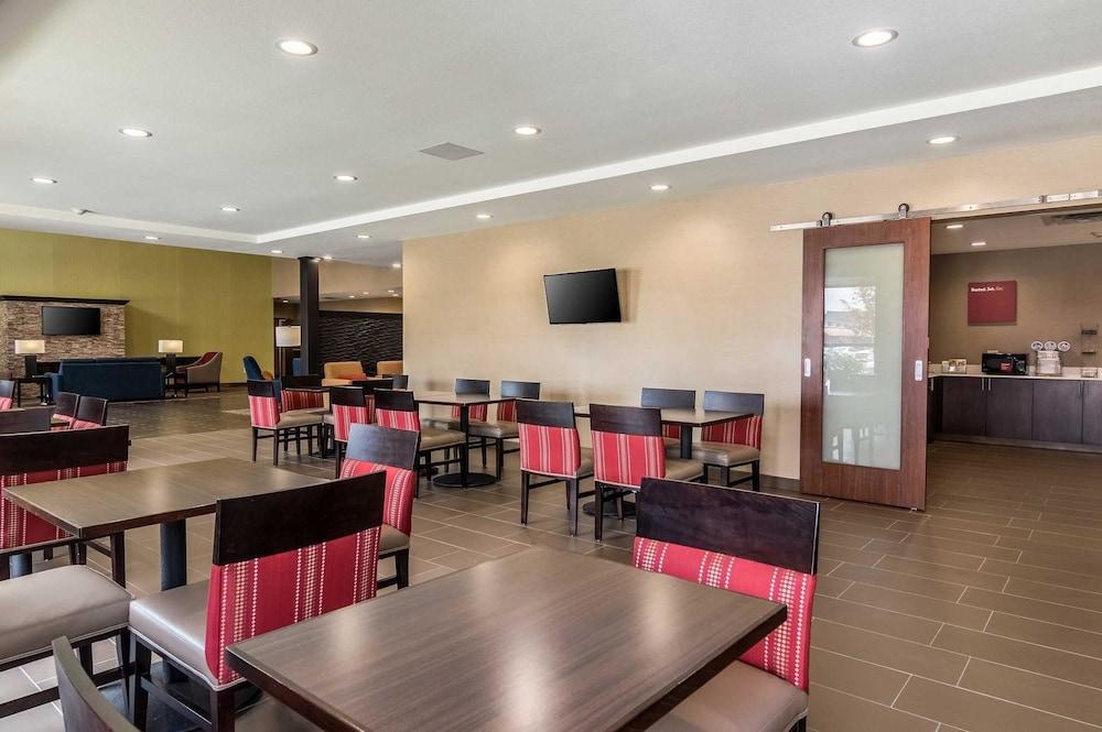 Comfort Suites Fairgrounds West Oklahoma City Exterior foto