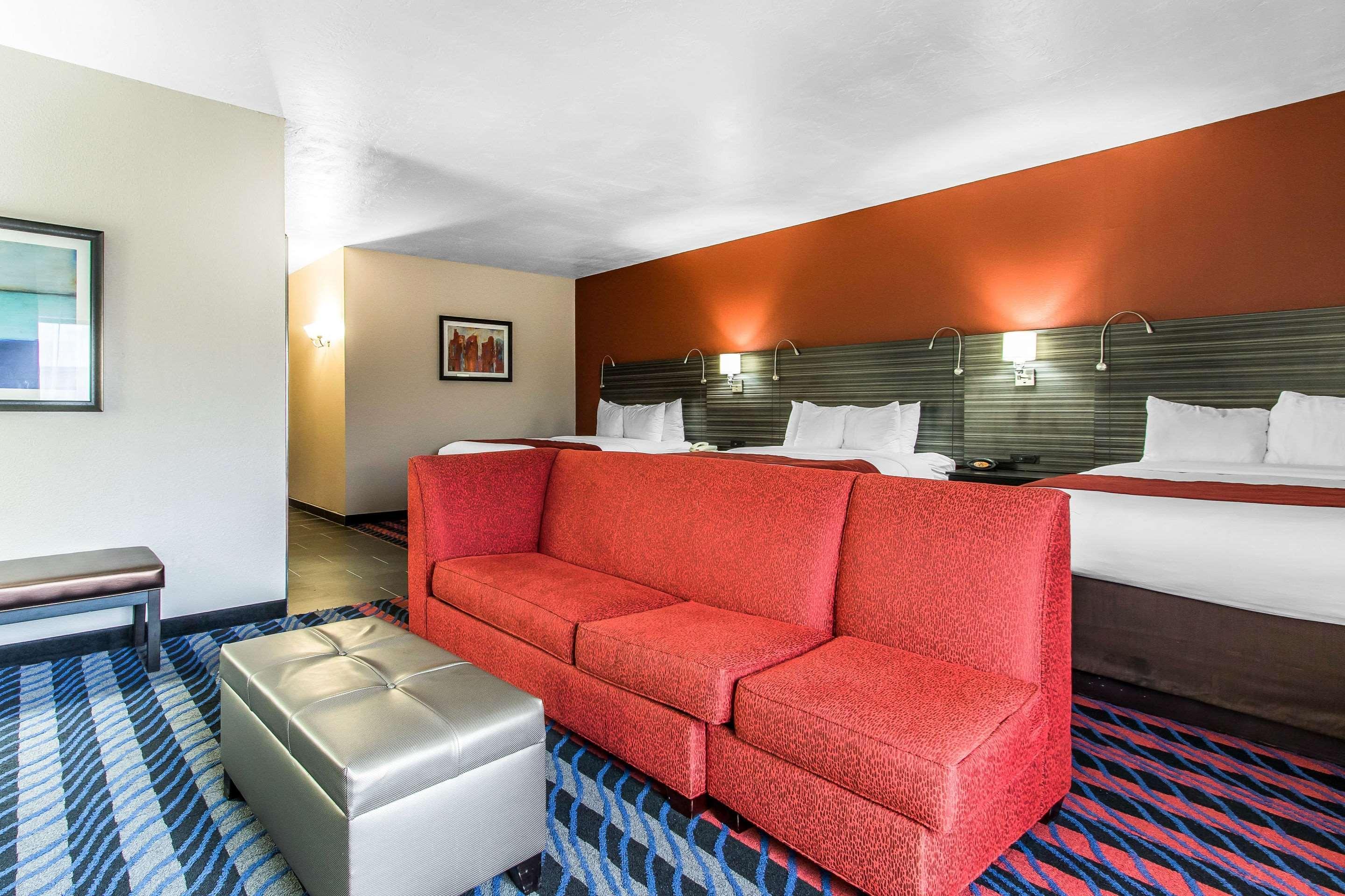 Comfort Suites Fairgrounds West Oklahoma City Exterior foto